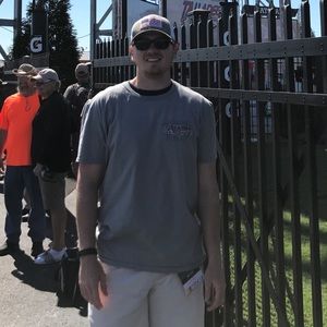 Meet your Posher, Kenny